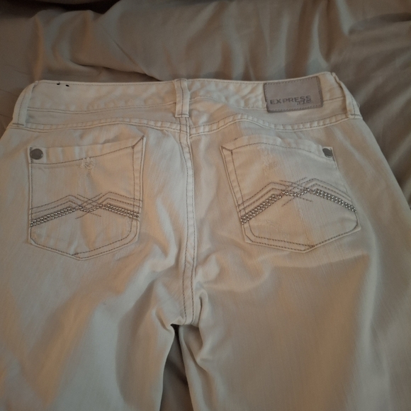 Express Jeans Zelda Crop White Distressed Women Jeans - Picture 10 of 12